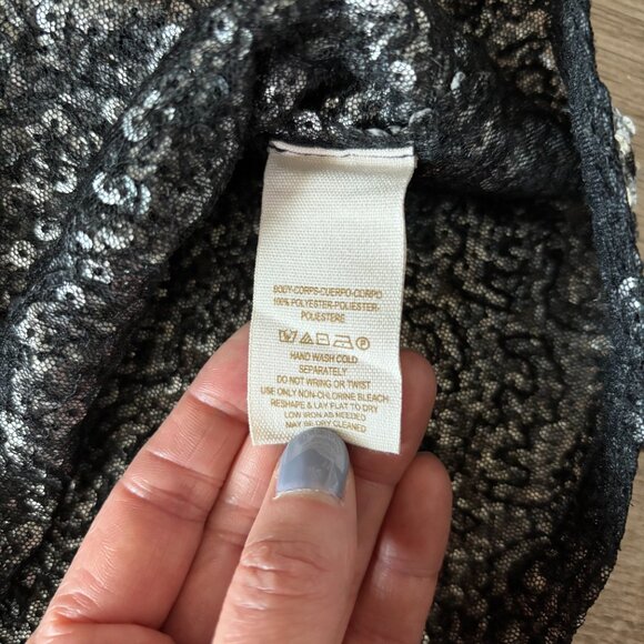 Free People Forever Sparkle Silver Sequin Scallop Back Blouse Womens Size XS - Picture 7 of 10